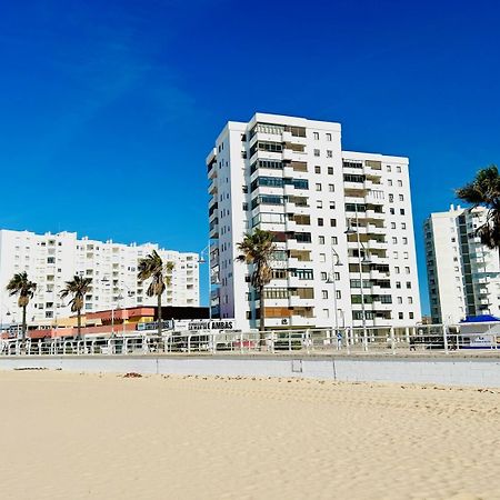 Gatu Arena " Preferente Mayores De 25 Anos Y Familias " El Puerto de Santa Maria Exterior photo